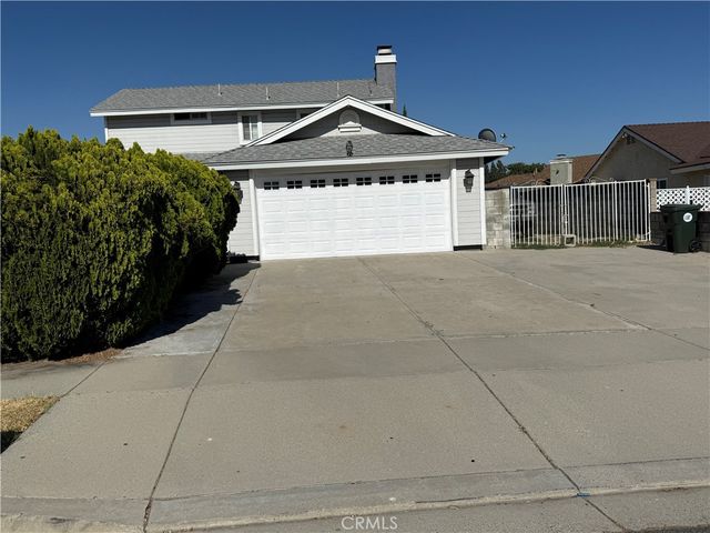 7855 Grace Avenue, Fontana, CA 92336