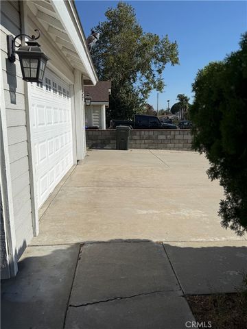 7855 Grace Avenue, Fontana, CA 92336