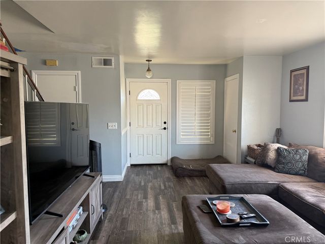 7855 Grace Avenue, Fontana, CA 92336