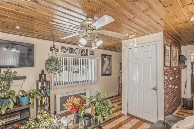 12 Stone Boulevard, Massapequa, NY 11758