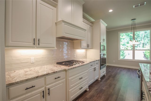 9005 Long Branch, Whitehouse, TX 75703