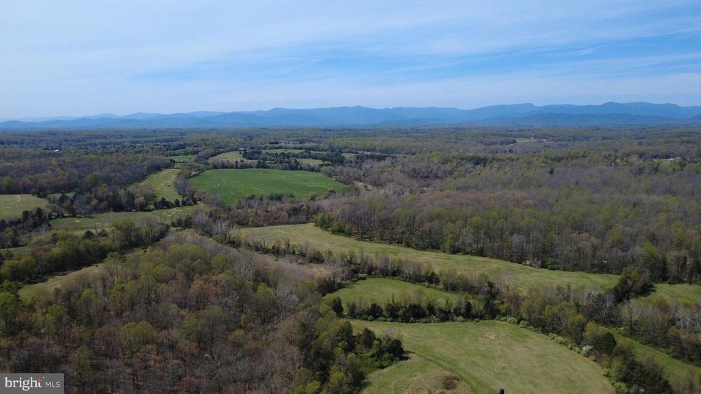 Image 25 of property listing at KIRTLEY RESIDUE LOT, Culpeper, VA 22701