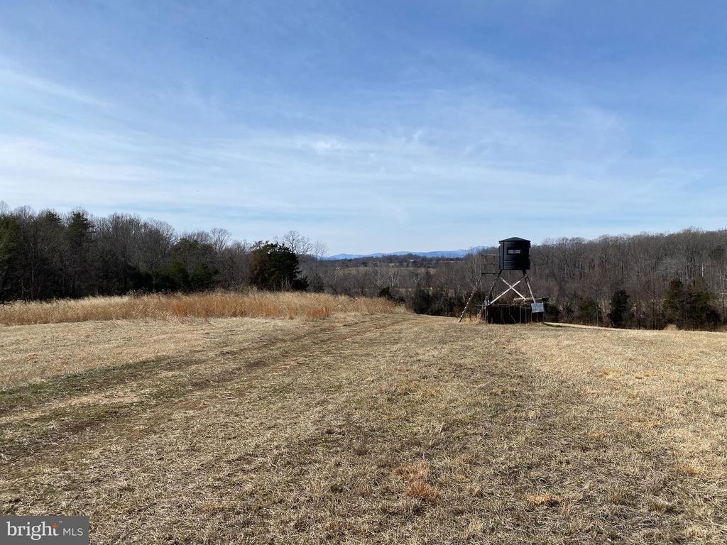 Image 9 of property listing at KIRTLEY RESIDUE LOT, Culpeper, VA 22701