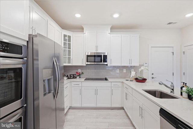 20518 MILBRIDGE TER, Ashburn, VA 20147