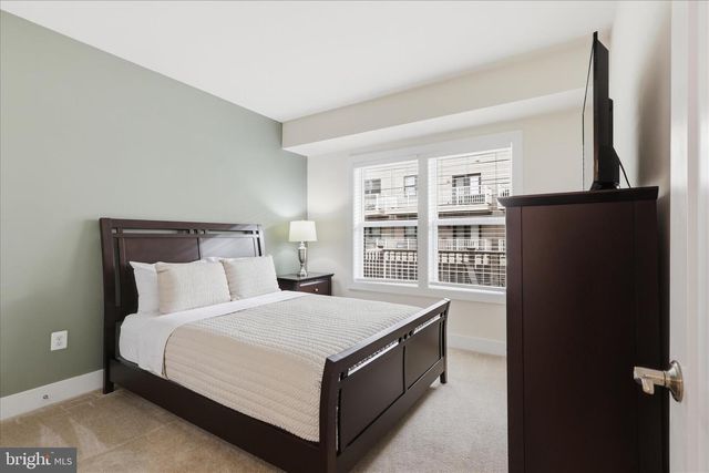 20518 MILBRIDGE TER, Ashburn, VA 20147