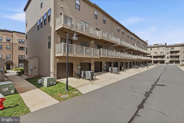 20518 MILBRIDGE TER, Ashburn, VA 20147