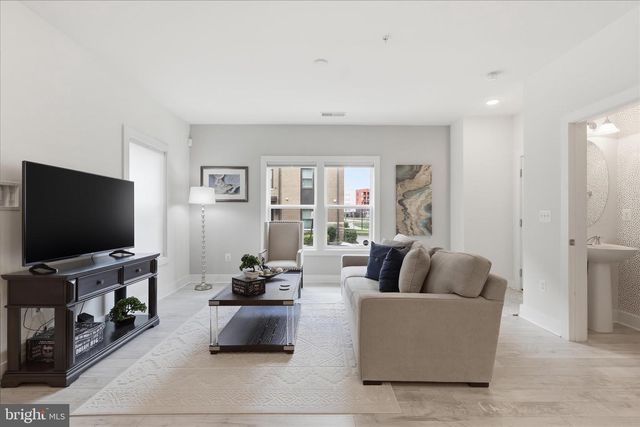 20518 MILBRIDGE TER, Ashburn, VA 20147