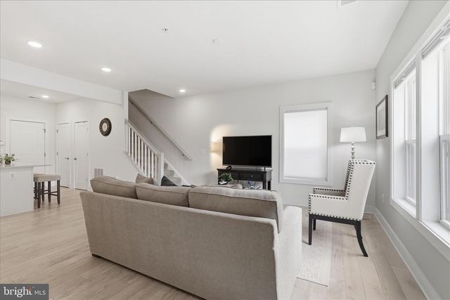 20518 MILBRIDGE TER, Ashburn, VA 20147