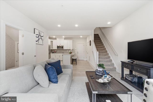 20518 MILBRIDGE TER, Ashburn, VA 20147