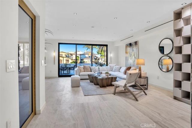 505 17th Street, Huntington Beach, CA 92648