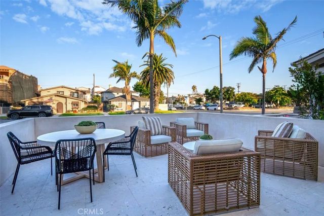 505 17th Street, Huntington Beach, CA 92648