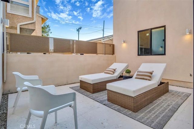 505 17th Street, Huntington Beach, CA 92648