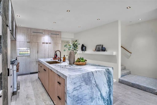 505 17th Street, Huntington Beach, CA 92648