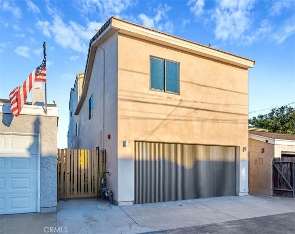 505 17th Street, Huntington Beach, CA 92648