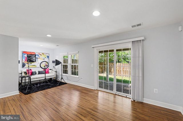 1740 HARTFIELD CT, Woodbridge, VA 22191