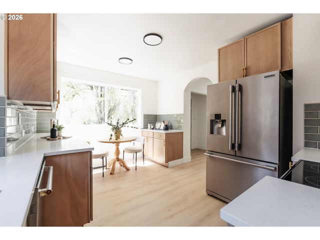 1415 N RUSSET St, Portland, OR 97217