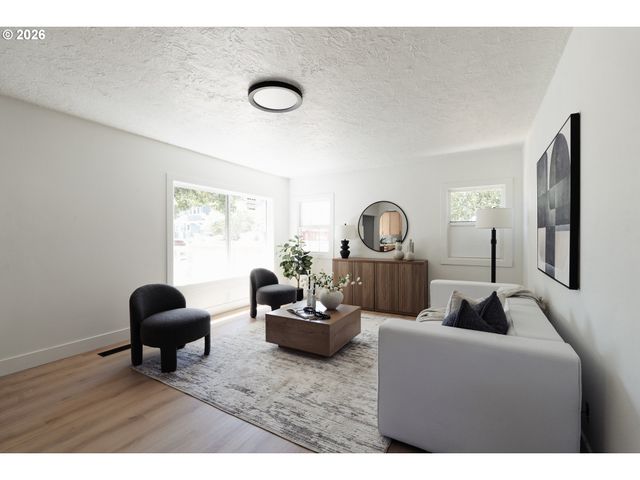 1415 N RUSSET St, Portland, OR 97217