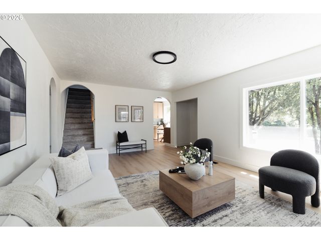 1415 N RUSSET St, Portland, OR 97217