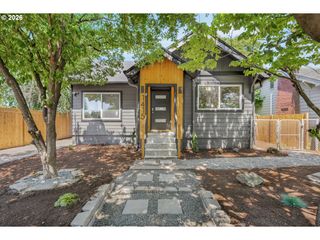 1415 N RUSSET St, Portland, OR 97217