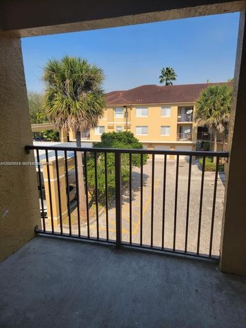 741 N Pine Island Rd 308, Plantation, FL 33324