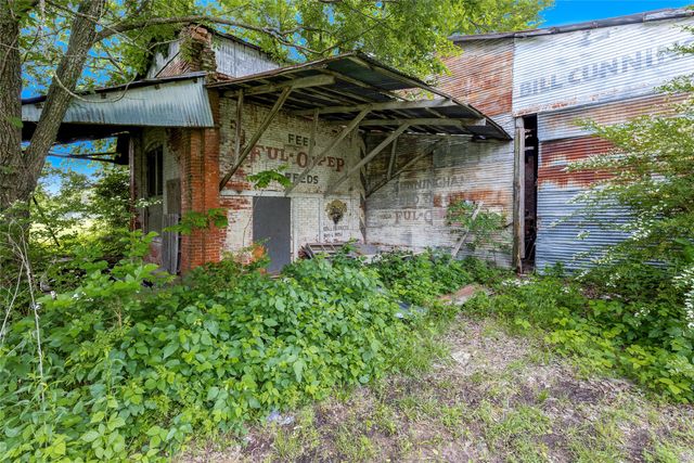 3804 Dalton Street, Greenville, TX 75401