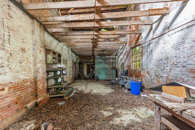 3804 Dalton Street, Greenville, TX 75401