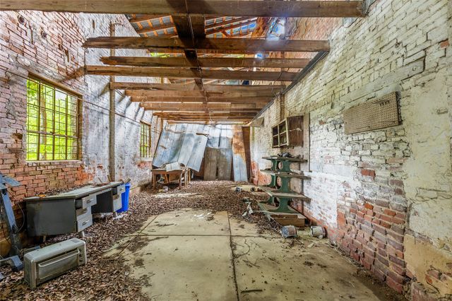 3804 Dalton Street, Greenville, TX 75401