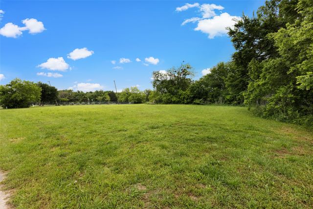 3804 Dalton Street, Greenville, TX 75401