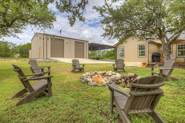 1100 Yaupon DR, Fischer, TX 78623