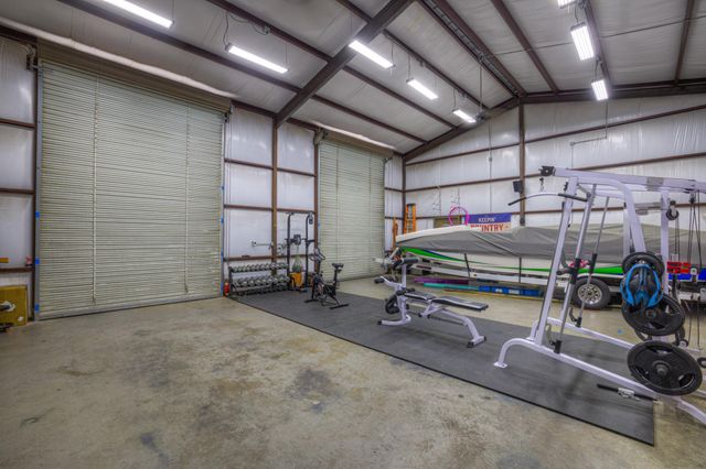 1100 Yaupon DR, Fischer, TX 78623