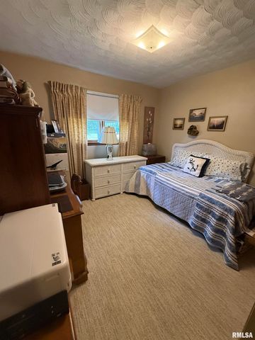 411 SUNSET Drive, Centralia, IL 62801