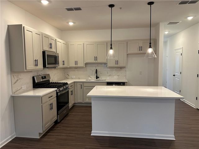5534 Highland Street Way, Douglasville, GA 30135