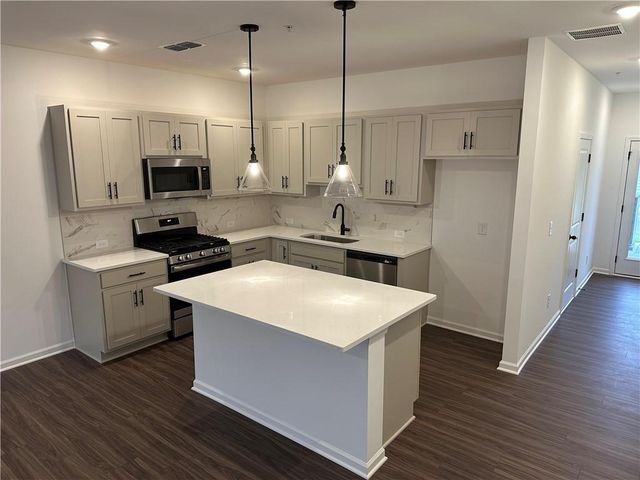 5534 Highland Street Way, Douglasville, GA 30135