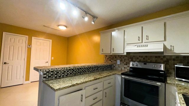303 Waterview Drive, Palm Springs, FL 33461