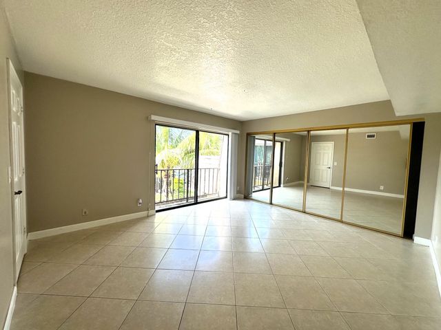 303 Waterview Drive, Palm Springs, FL 33461