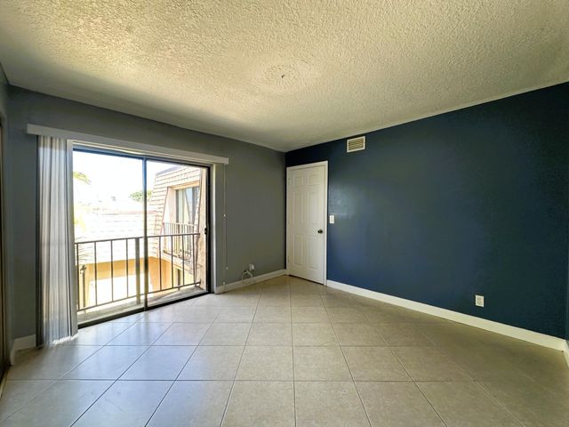 303 Waterview Drive, Palm Springs, FL 33461