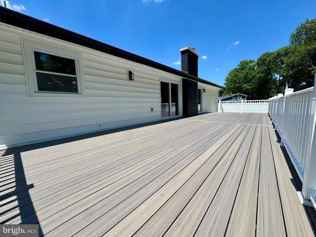 153 RAMBLEWOOD PKWY, Mount Laurel, NJ 08054