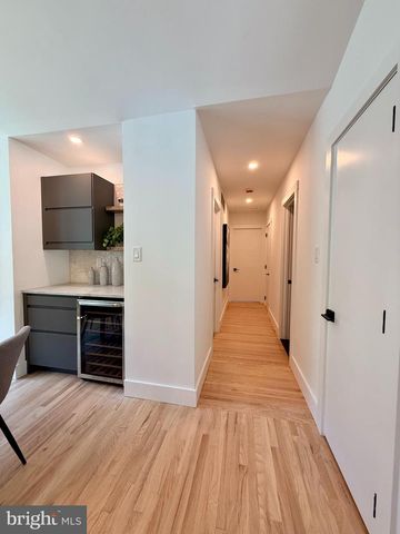 153 RAMBLEWOOD PKWY, Mount Laurel, NJ 08054