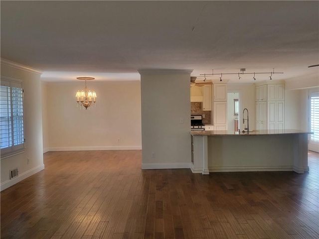 3740 Clubland Drive, Marietta, GA 30068