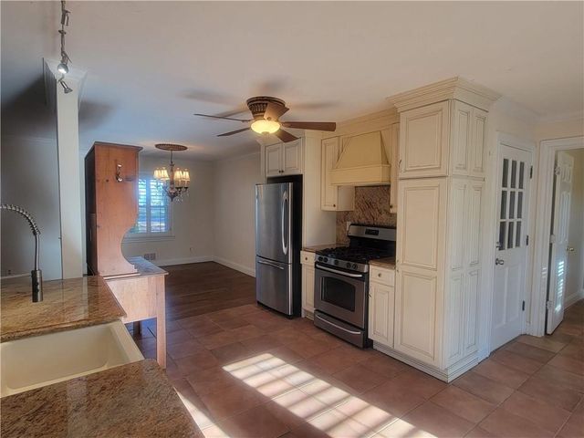 3740 Clubland Drive, Marietta, GA 30068