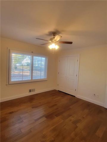 3740 Clubland Drive, Marietta, GA 30068