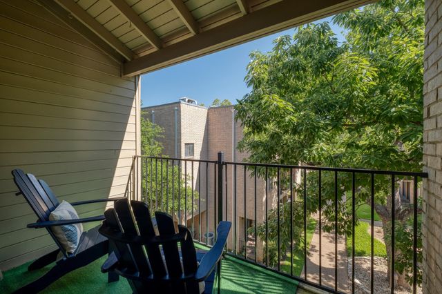 611 E 45th ST 19, Austin, TX 78751