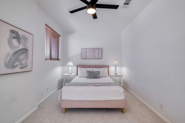 611 E 45th ST 19, Austin, TX 78751