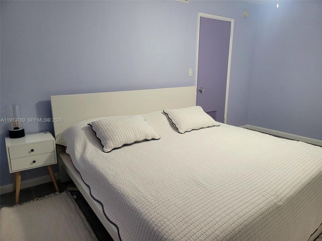 1750 E Las Olas Blvd 402, Fort Lauderdale, FL 33301