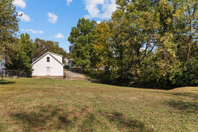 209 Henry Street, Frankfort, KY 40601