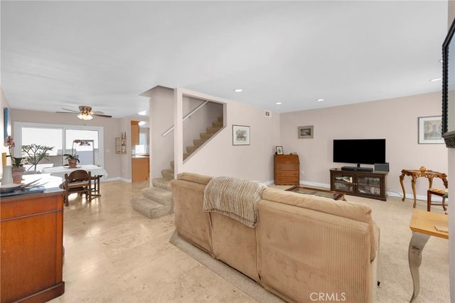 16721 Castaway, Huntington Beach, CA 92649
