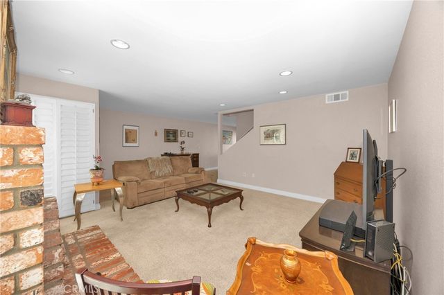 16721 Castaway, Huntington Beach, CA 92649