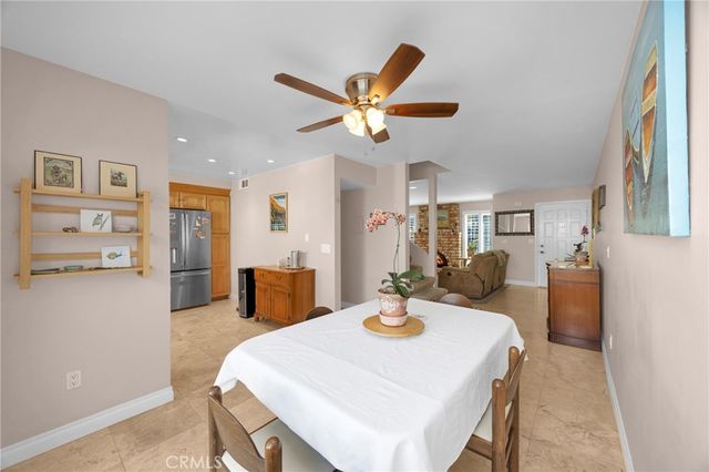 16721 Castaway, Huntington Beach, CA 92649