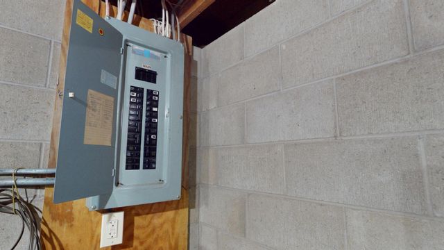 415 2nd Street NW, New Richland, MN 56072