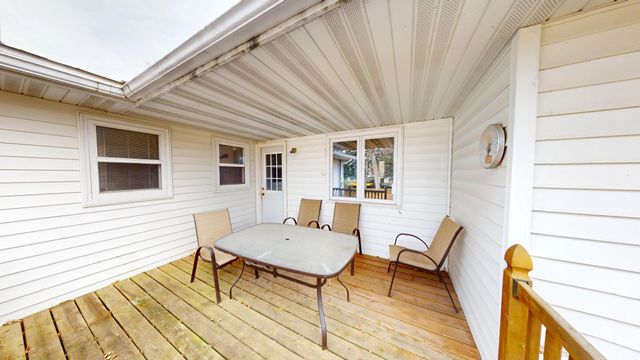 415 2nd Street NW, New Richland, MN 56072